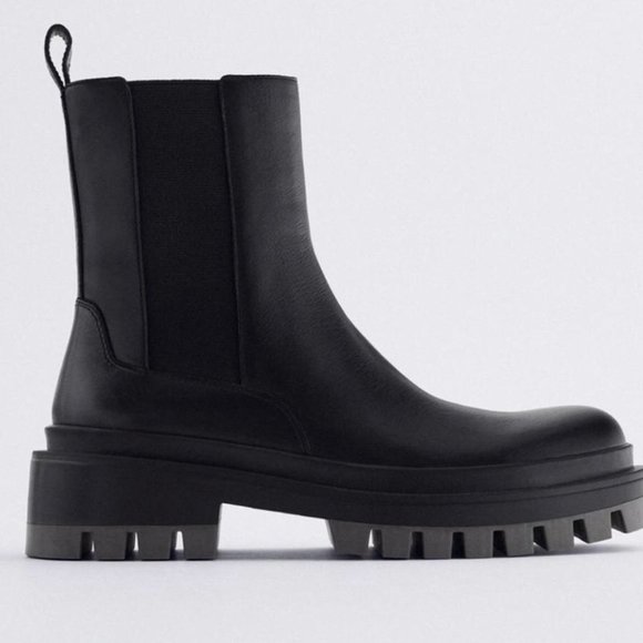 Zara Boots - Picture 1 of 4